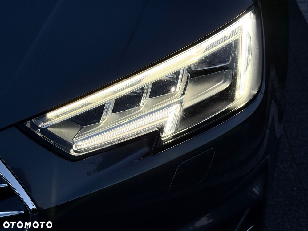 Audi A4 Avant 40 TFSI S tronic S line - 35