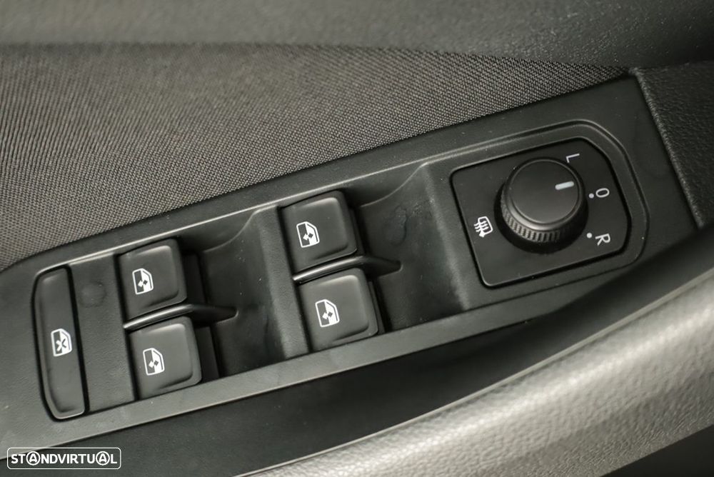 Skoda Kamiq 1.0 TSI Ambition DSG - 19