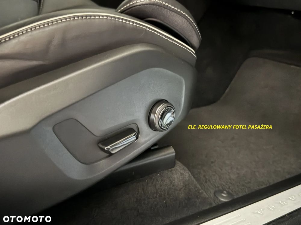 Volvo XC 60 B4 D AWD Geartronic RDesign - 17
