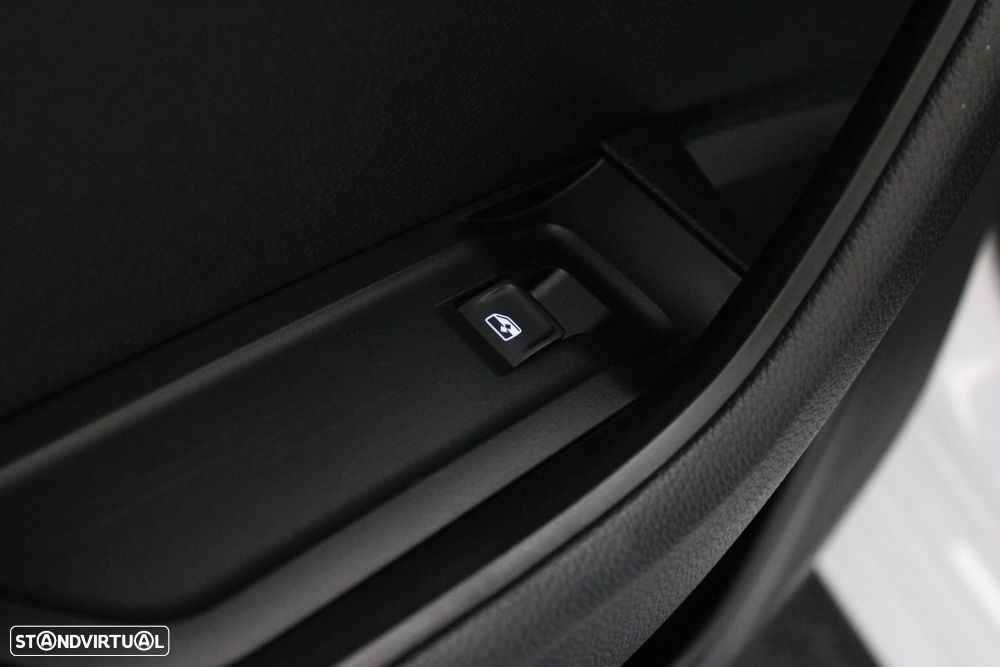 Skoda Superb Break 2.0 TDI Ambition DSG - 41