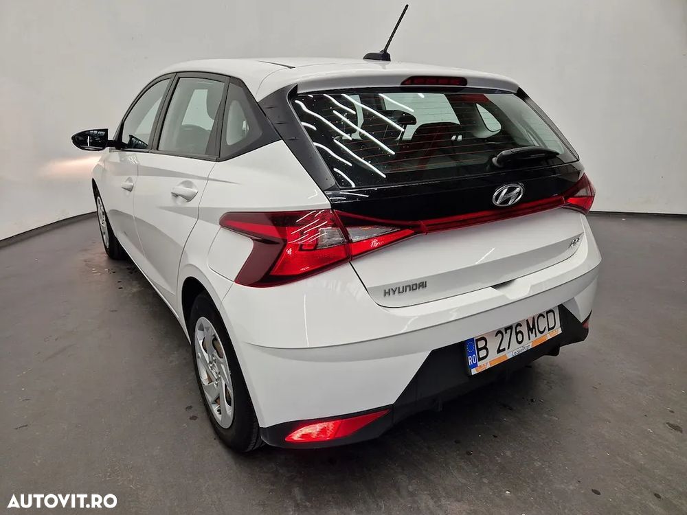 Hyundai i20 - 21