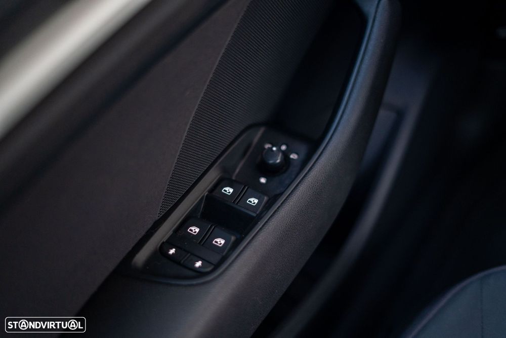 Audi A3 Sportback 30 TFSI S-line S tronic - 30