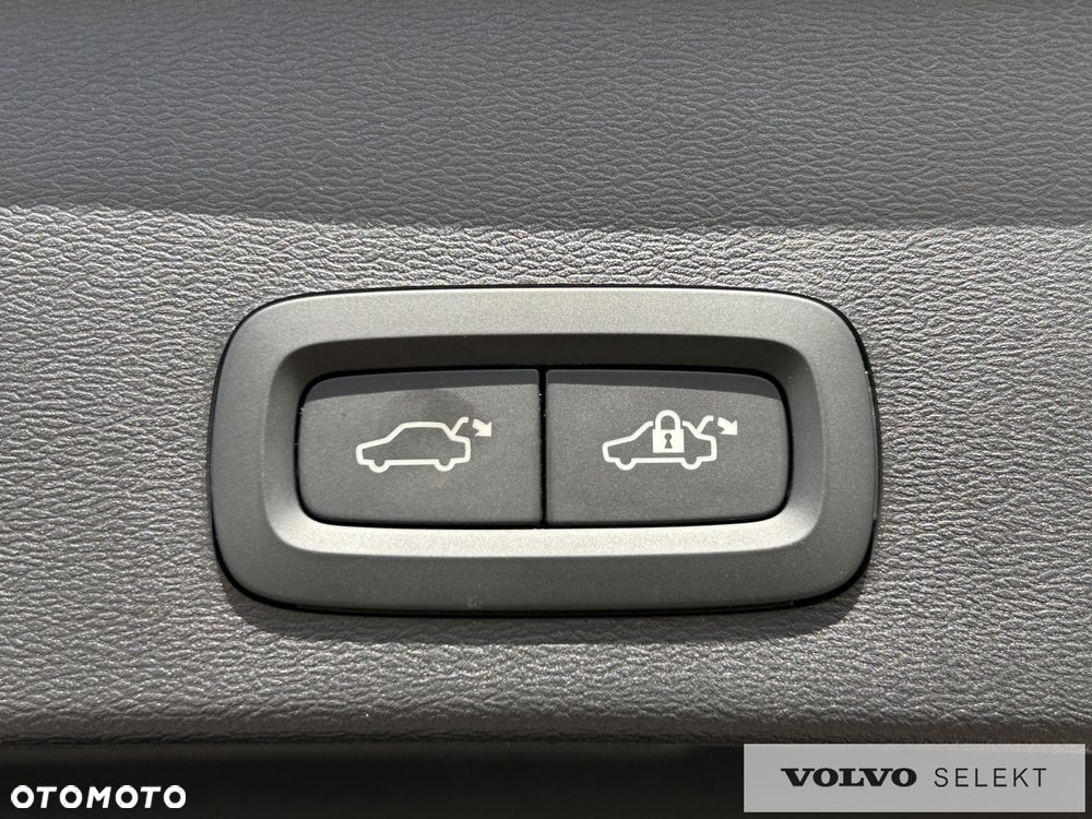 Volvo XC 40 - 31