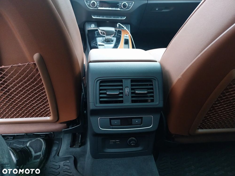 Audi Q5 45 TFSI quattro S tronic S line - 8