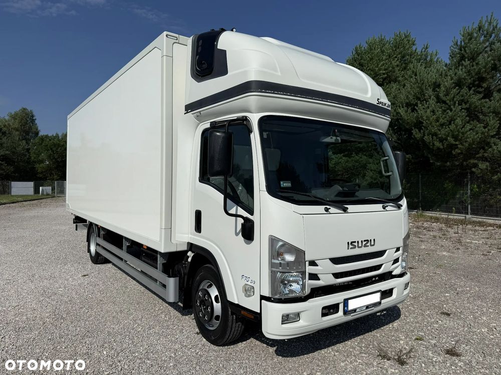 Isuzu P7,5 - 2