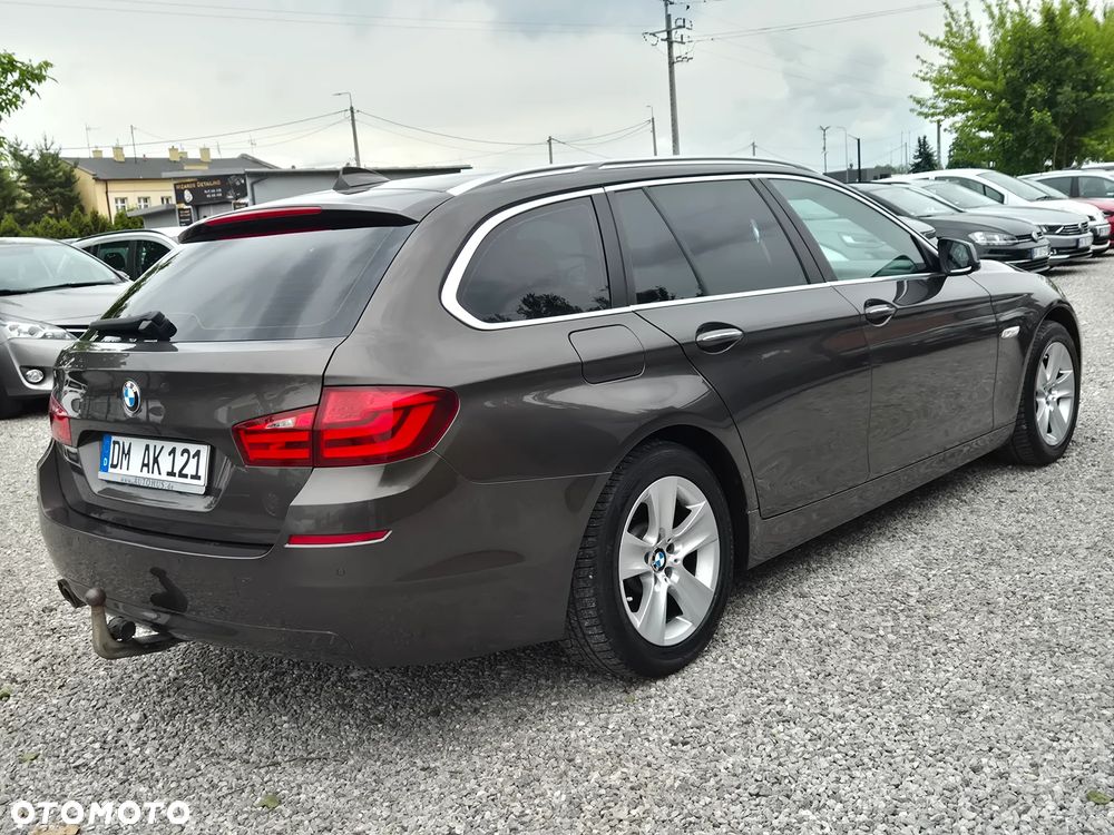 BMW Seria 5 520d - 12