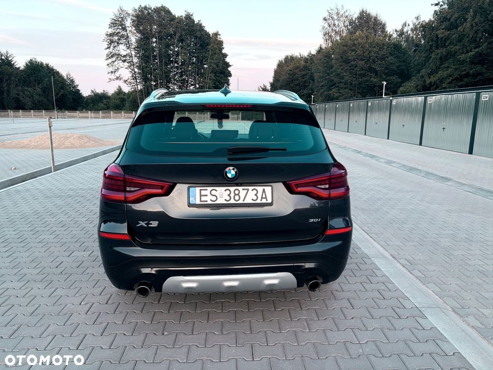 BMW X3 xDrive30i GPF xLine - 11