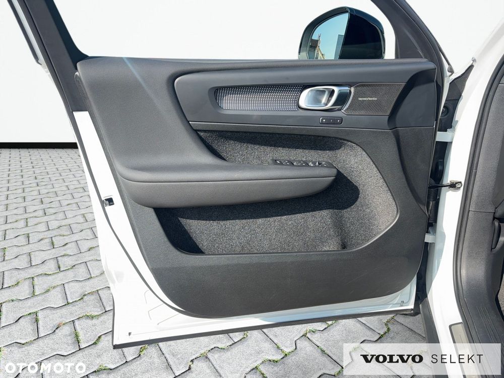 Volvo XC 40 - 11