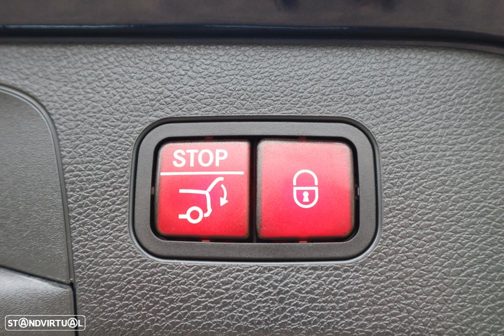 Mercedes-Benz EQC 400 4Matic AMG Line - 14