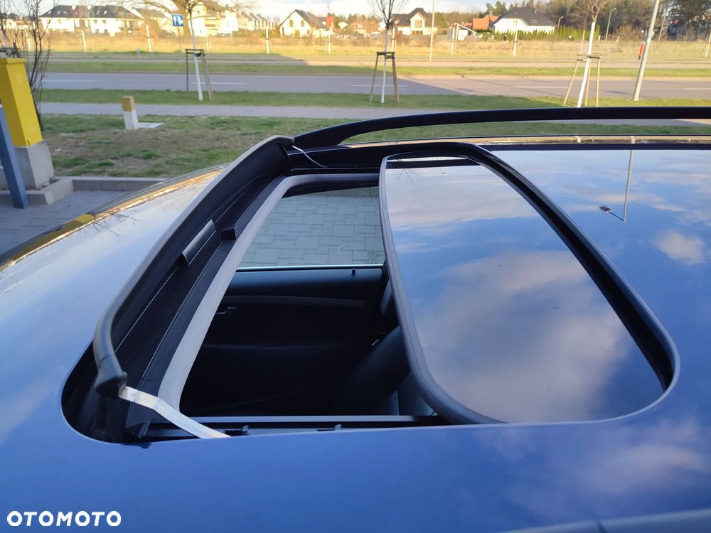 Volvo V70 D5 Geartronic Edition - 24