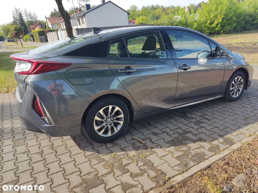 Toyota Prius - 7