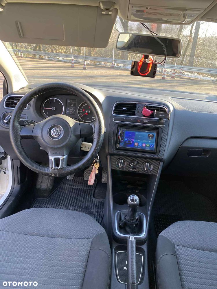 Volkswagen Polo - 6