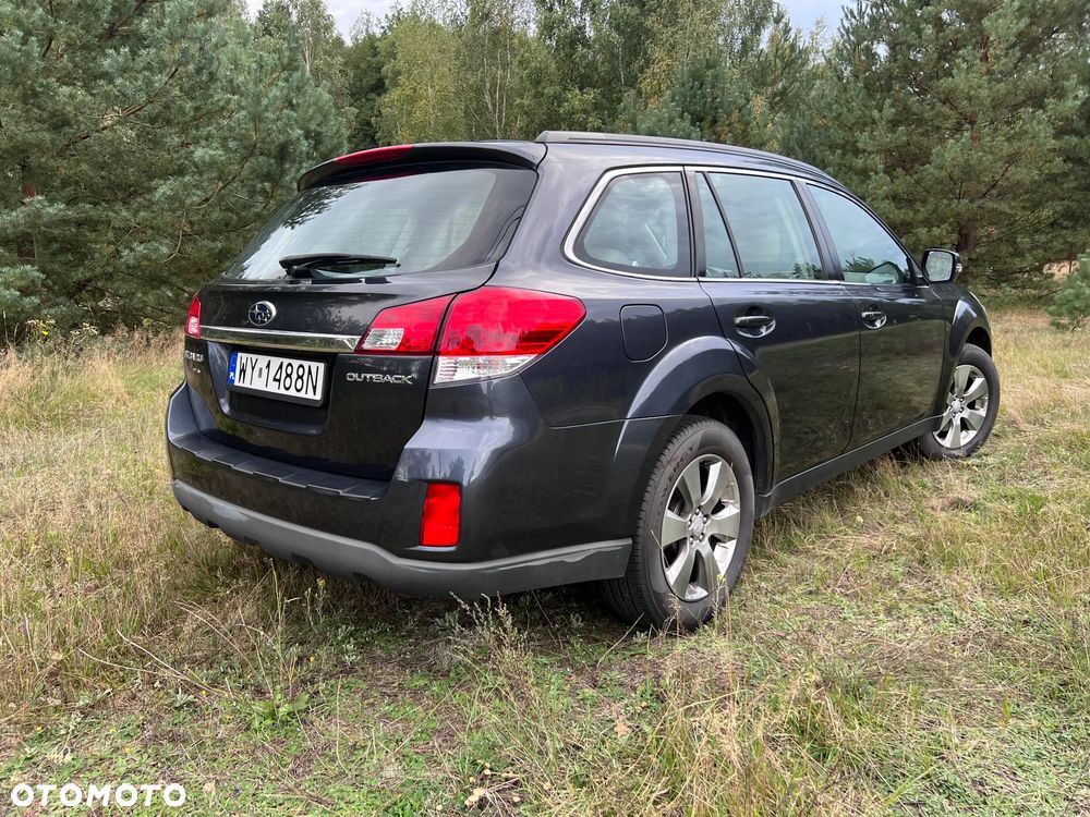 Subaru Outback 2012 photo 5