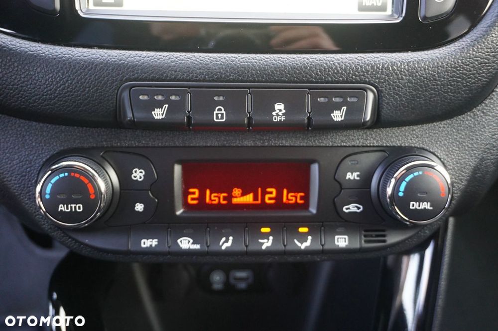 Kia Ceed 1.6 GDI Dream Team Edition - 7