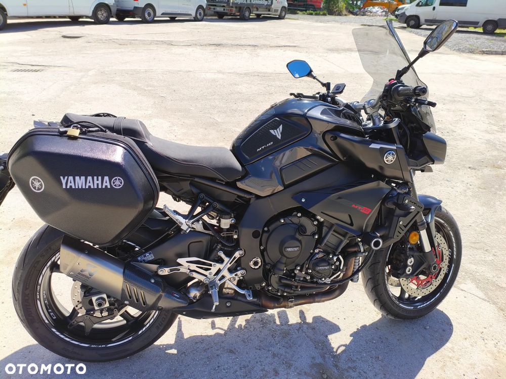 Yamaha MT - 2