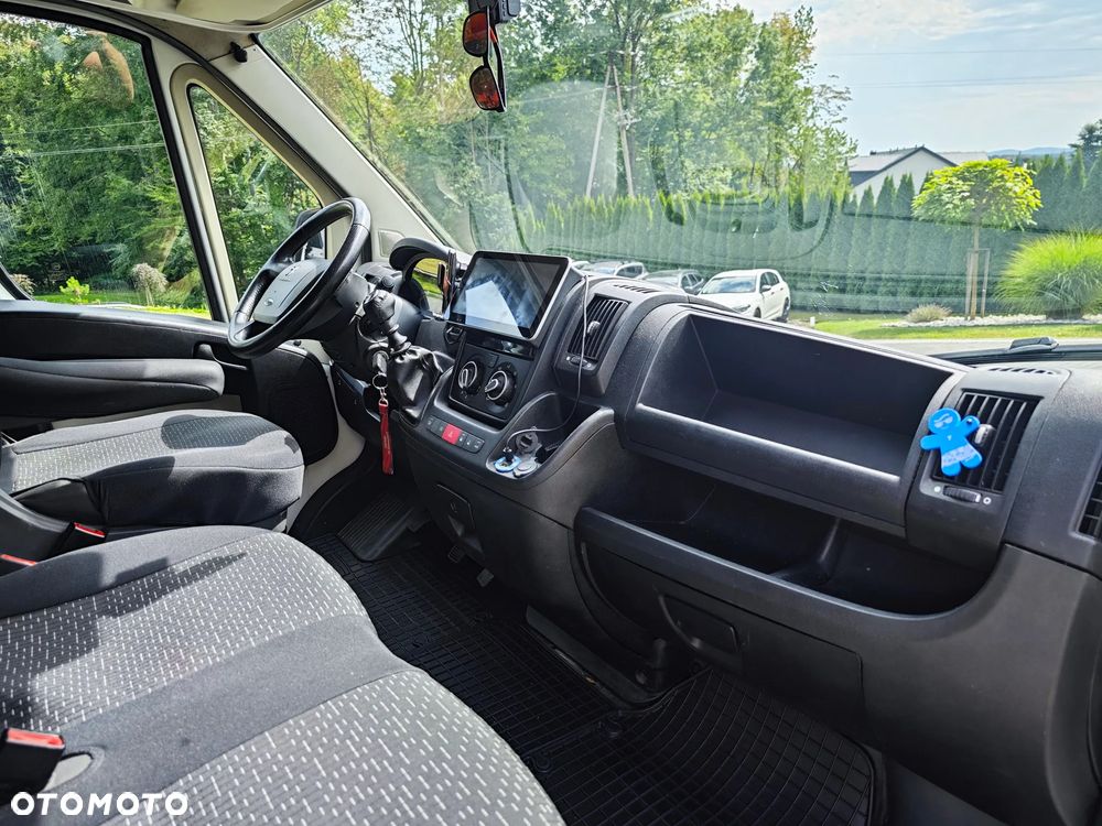 Peugeot BOXER 3.0 - 19