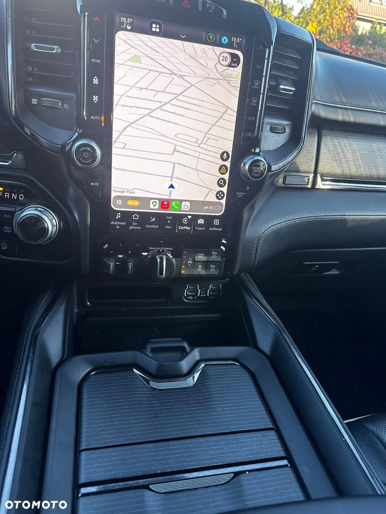Dodge RAM 5.7 4x4 - 27