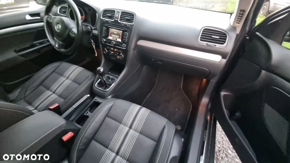 Volkswagen Golf 1.2 TSI MATCH - 8