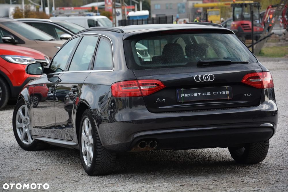Audi A4 Avant 2.0 TDI DPF multitronic Attraction - 11