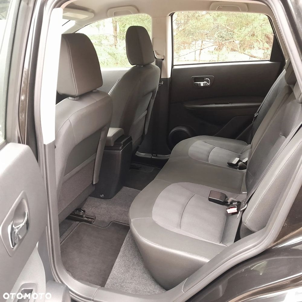 Nissan Qashqai - 10
