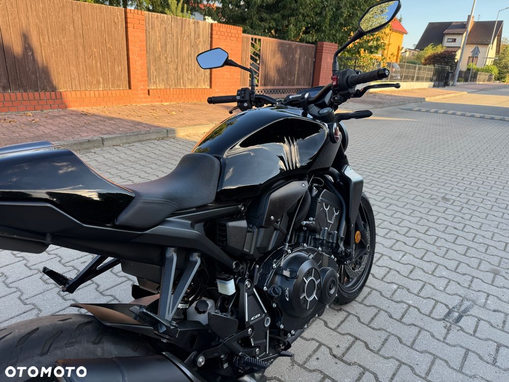 Honda CB - 14