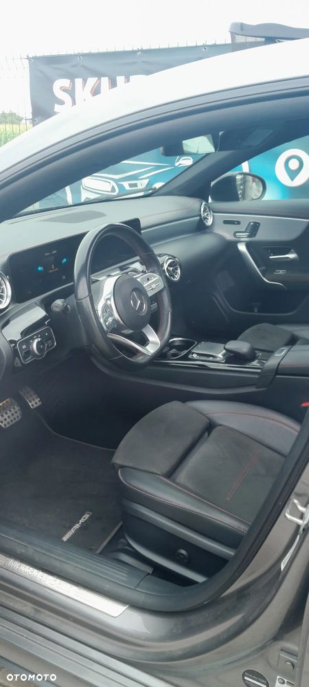 Mercedes-Benz CLA 250 AMG Line 7G-DCT - 25