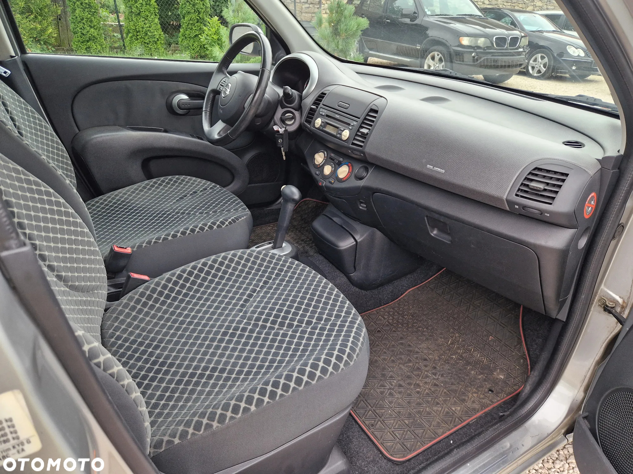 Nissan Micra - 33