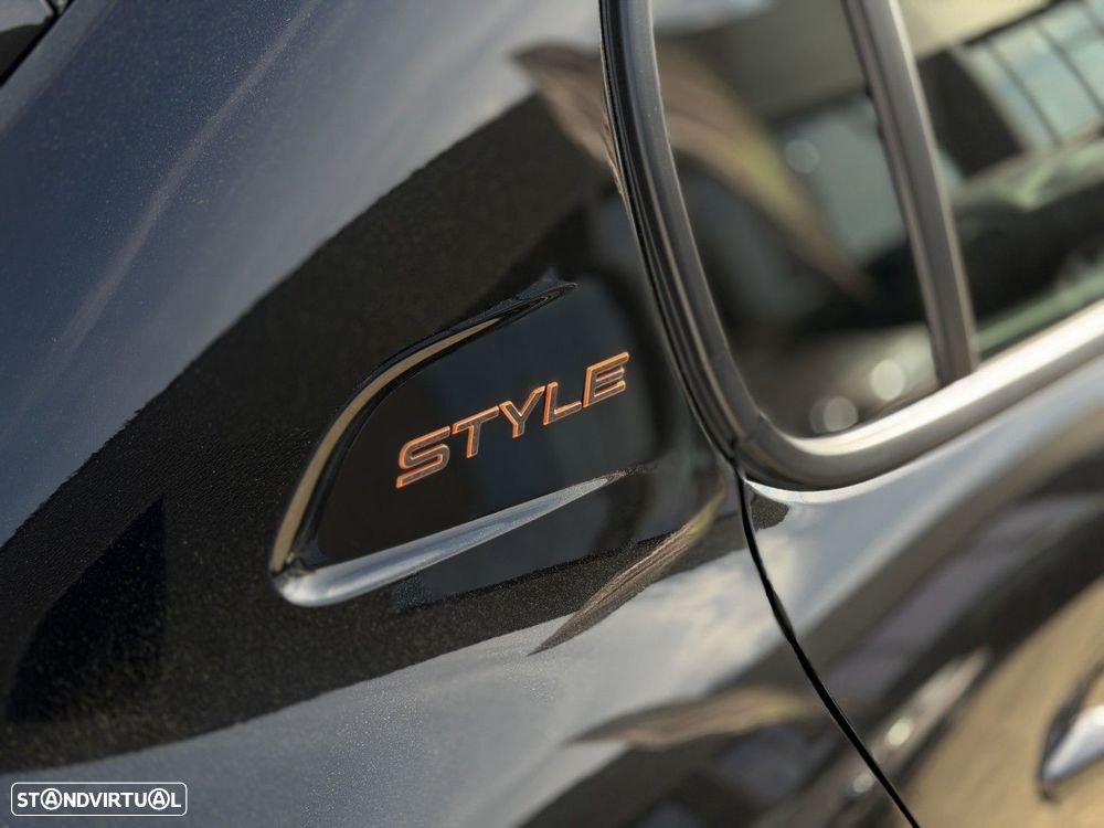 Peugeot 208 1.2 Hybrid Style e-DCS6 - 10