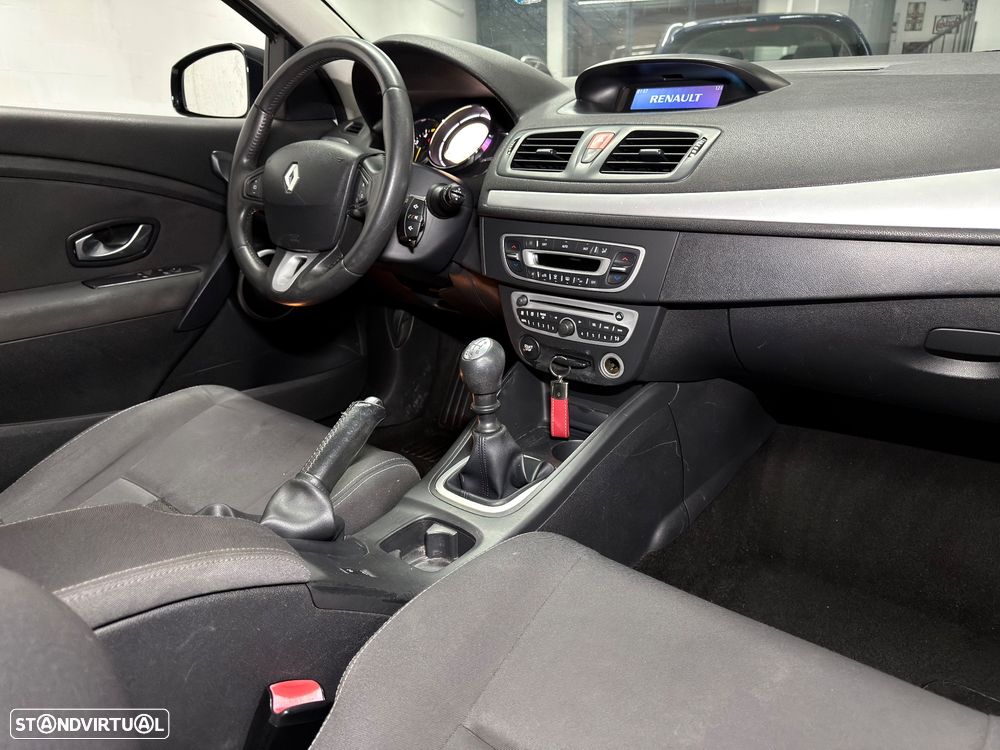 Renault Mégane Coupe 1.5 dCi Dynamique S - 14