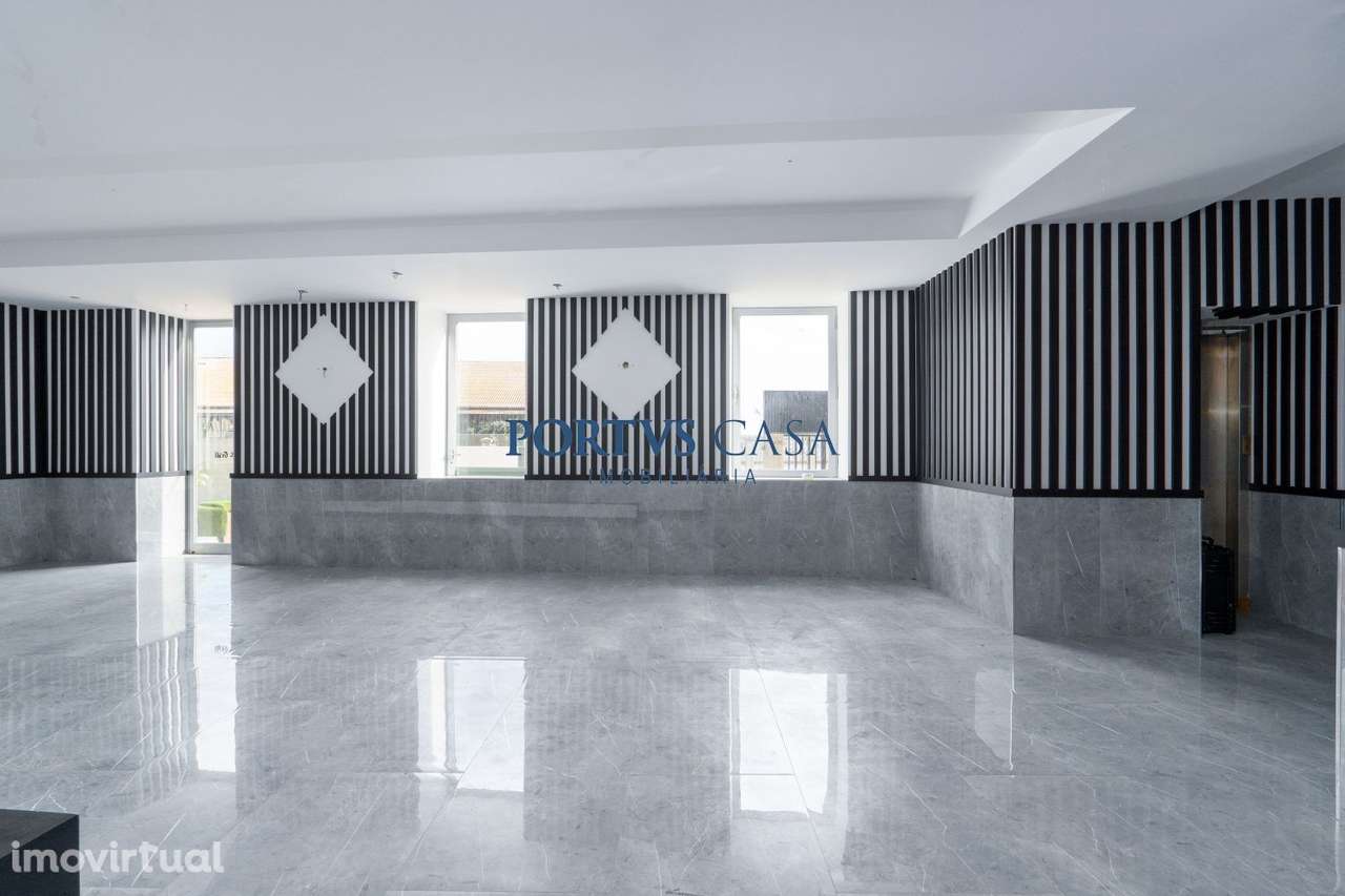 Moradia de 3 pisos em Leça da Palmeira - Grande imagem: 2/27