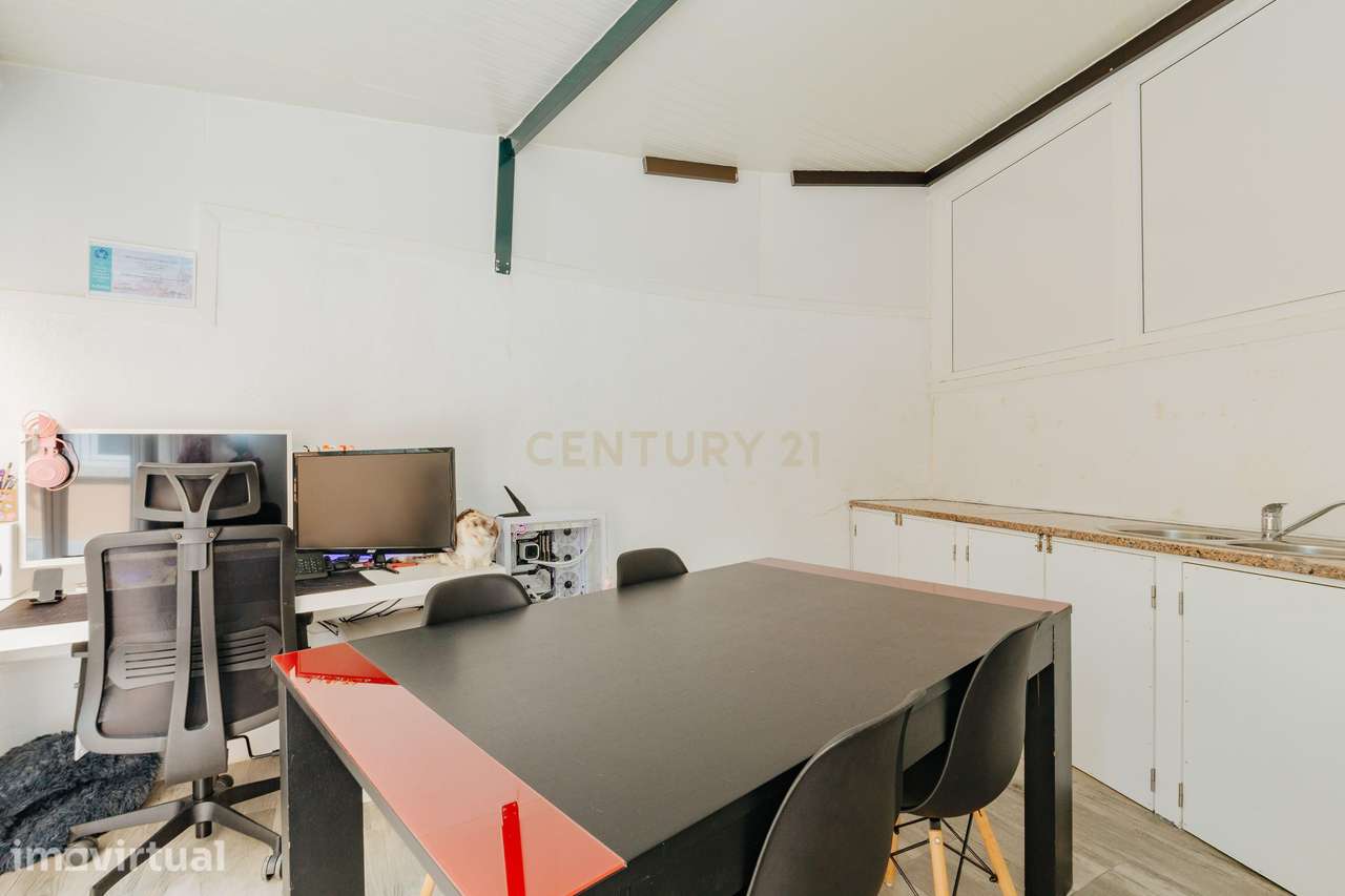 Apartamento T1+1 com estacionamento em Águas Livres, Amadora - Grande imagem: 5/22