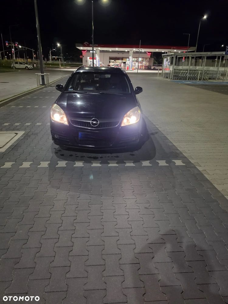 Opel Vectra 1.9 CDTI Cosmo - 4