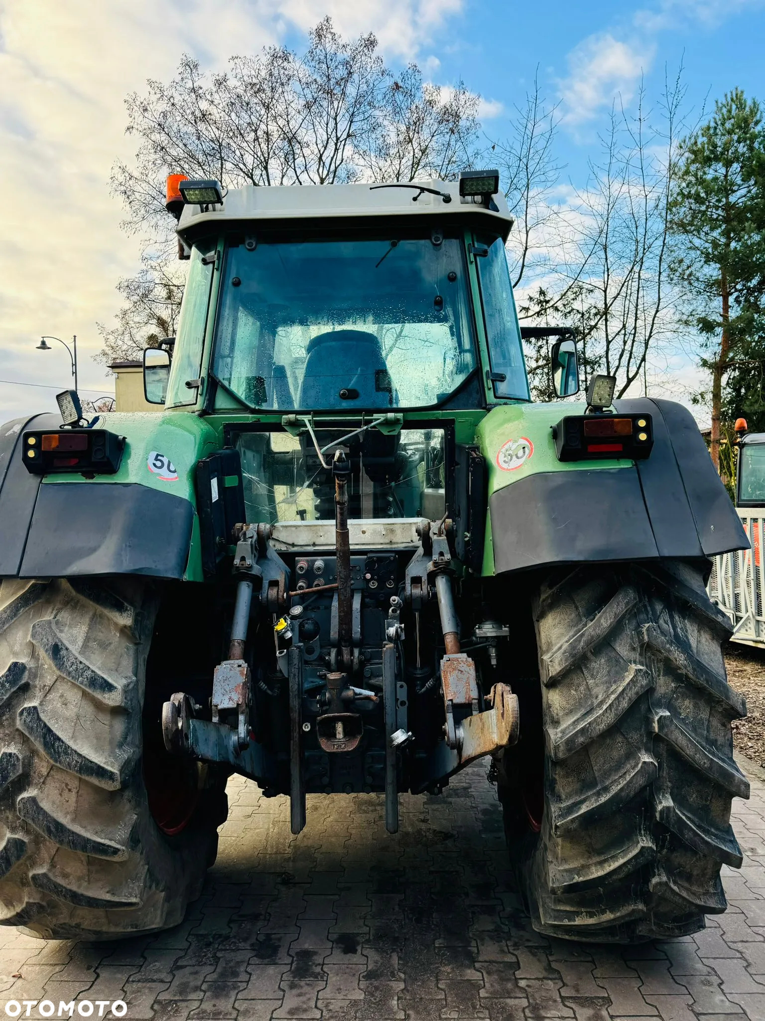 Fendt Favorit 818 - 17