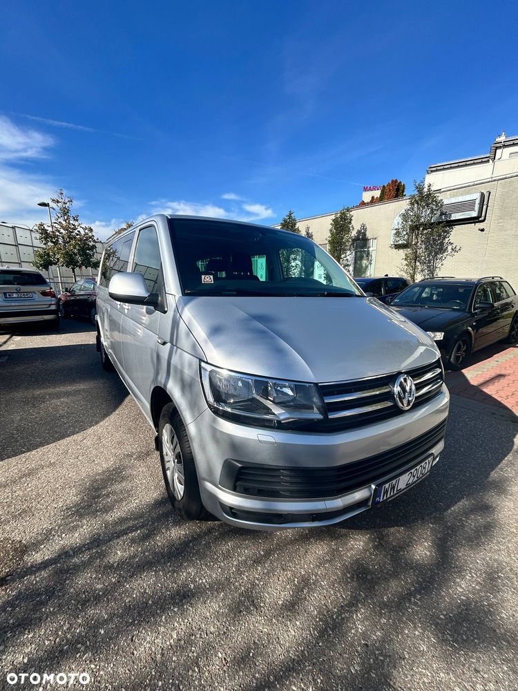 Volkswagen Caravelle - 2