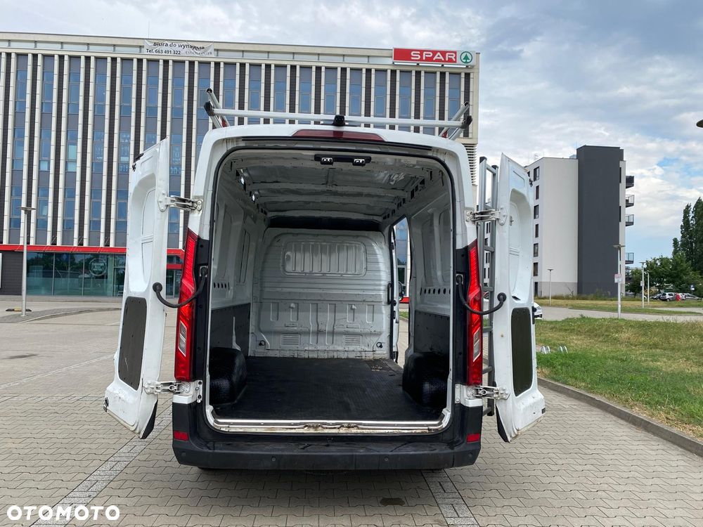 Maxus Deliver 9 - 30