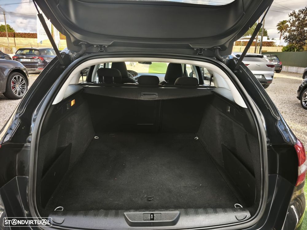 Peugeot 308 SW BlueHDi 120 Stop & Start Style - 16