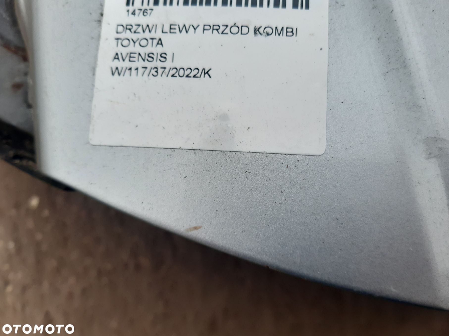DRZWI LEWY PRZÓD KOMBI

 TOYOTA
 AVENSIS I T22 - 5
