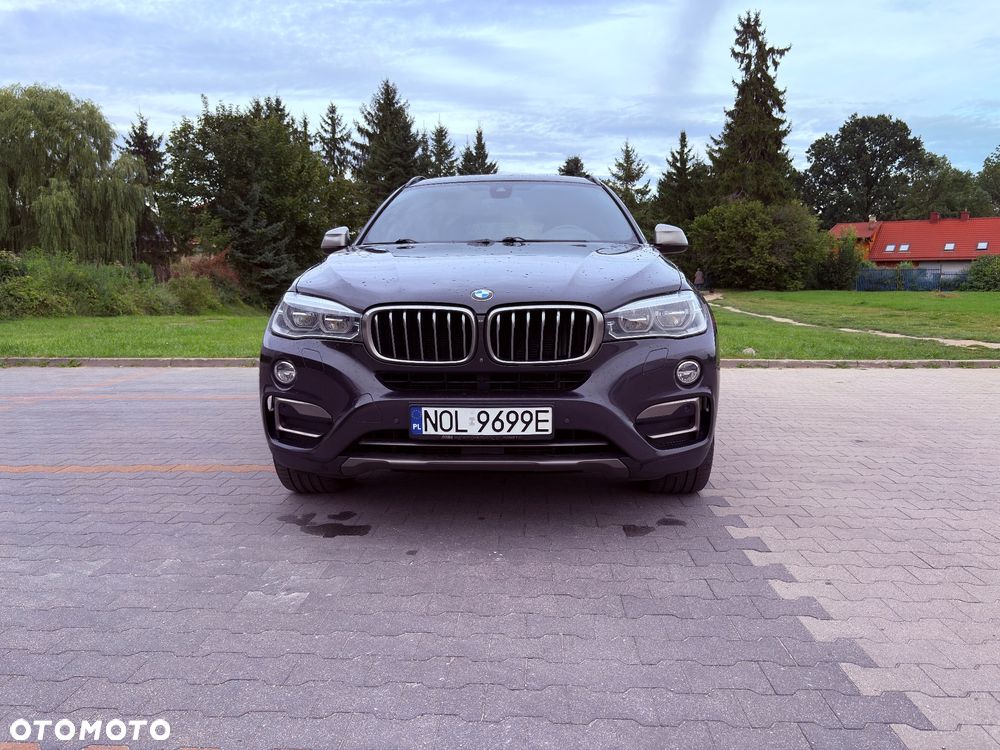 BMW X6 xDrive40d - 22