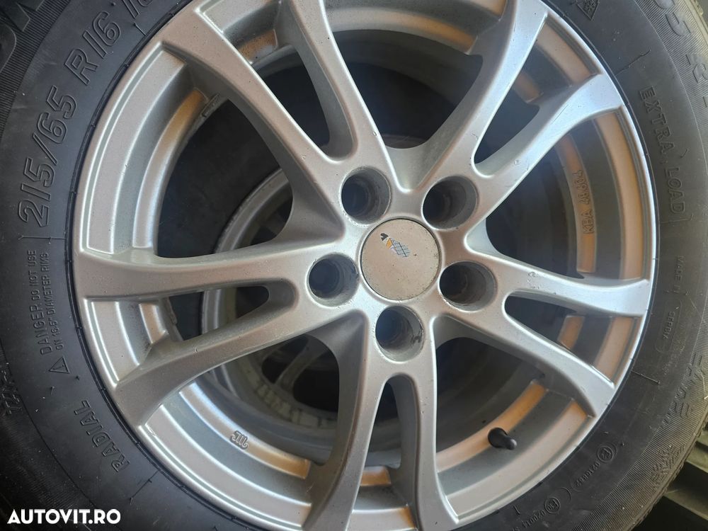Volkswagen Tiguan 2.0 TDI 4Motion Sport & Style - 39