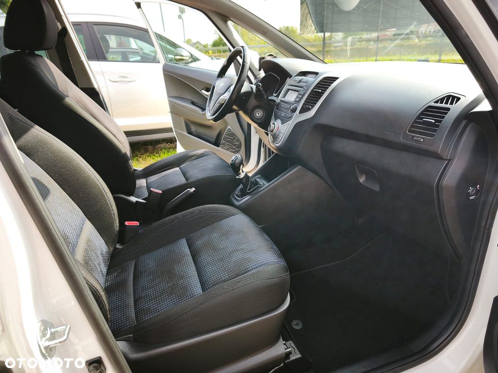 Hyundai ix20 - 13