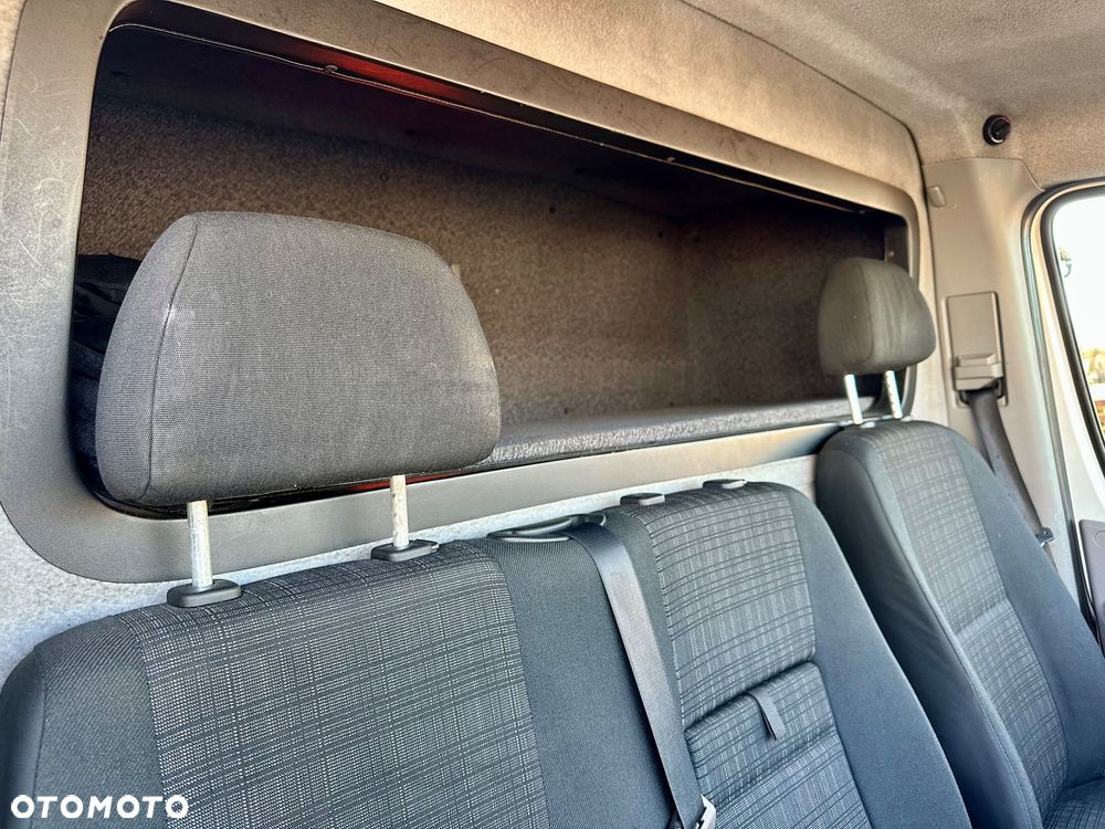 Mercedes-Benz Sprinter - 6