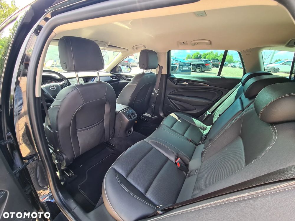 Opel Insignia - 26