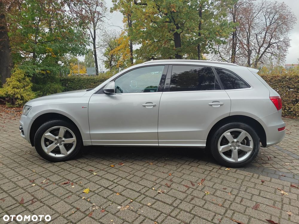 Audi Q5 3.2 FSI Quattro S tronic - 34