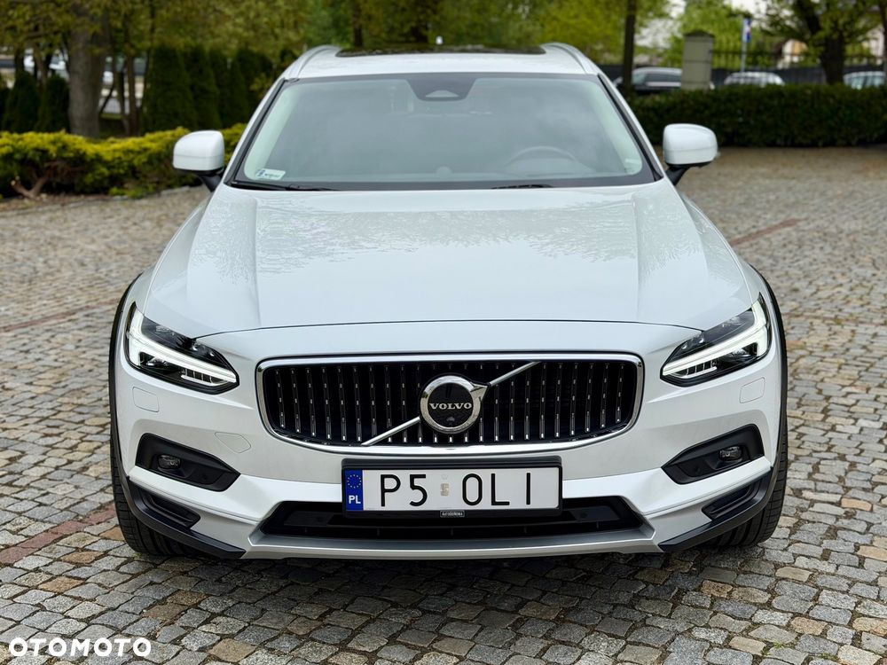 Volvo V90 Cross Country 2022 photo 4