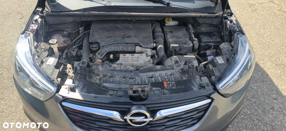 Opel Crossland X 1.2 T Enjoy S&S - 17