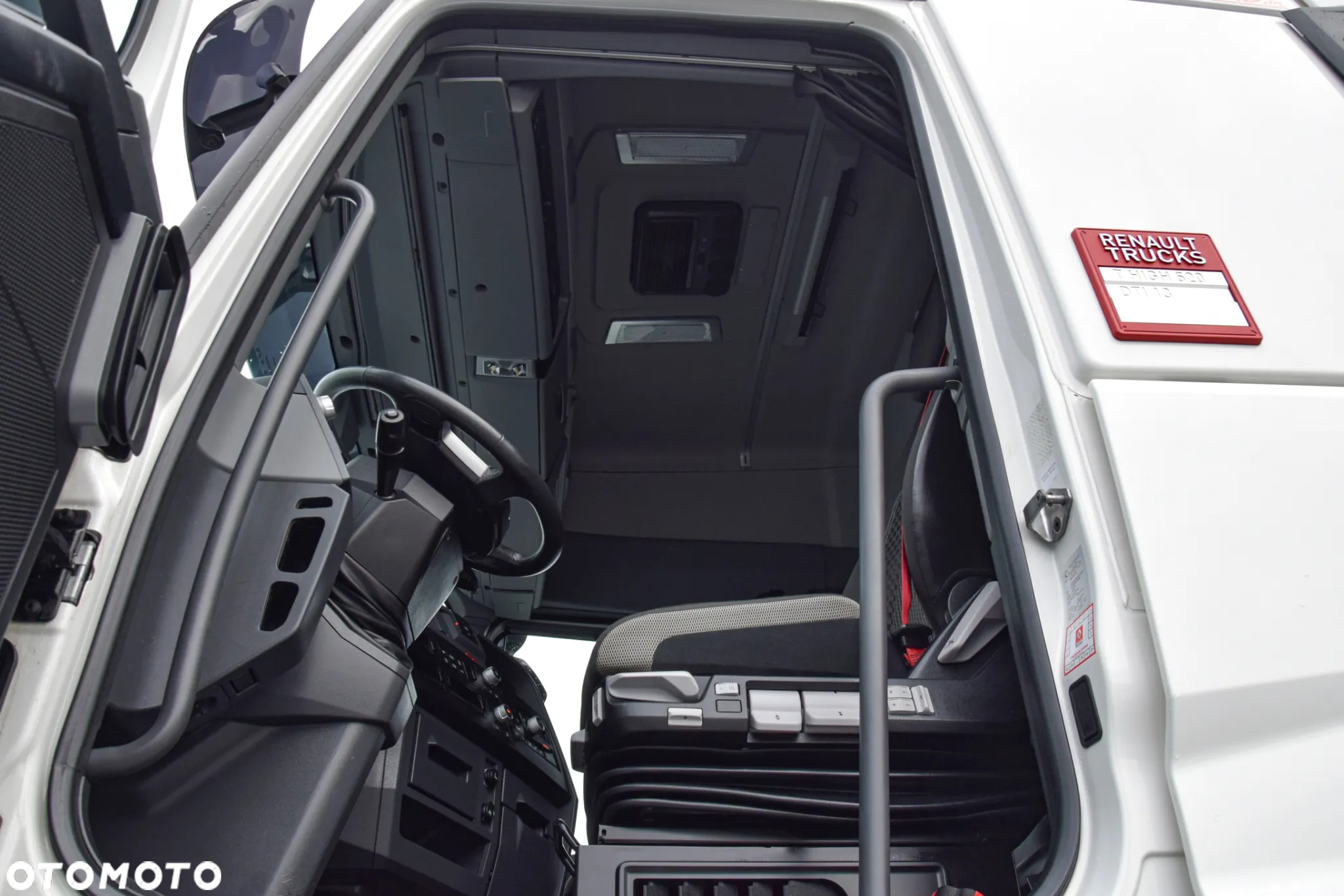 Renault T520 COMFORT / KLIMATYZACJA POSTOJOWA / ACC / LEDY / XENON / 2 ZBIORNIKI / NISKI PRZEBIEG / SERWISOWANY / SPROWADZONY - 20