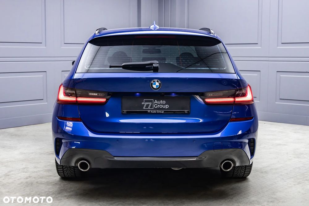BMW Seria 3 320d xDrive M Sport sport - 12
