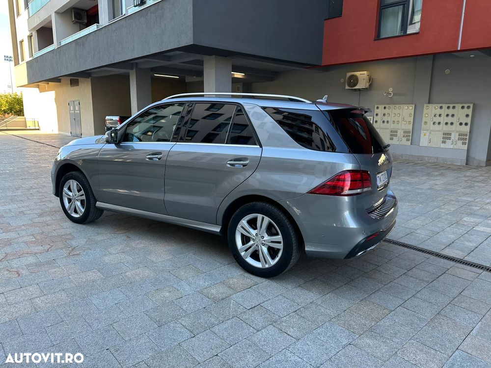 Mercedes-Benz GLE 350 d 4Matic 9G-TRONIC AMG Line - 2