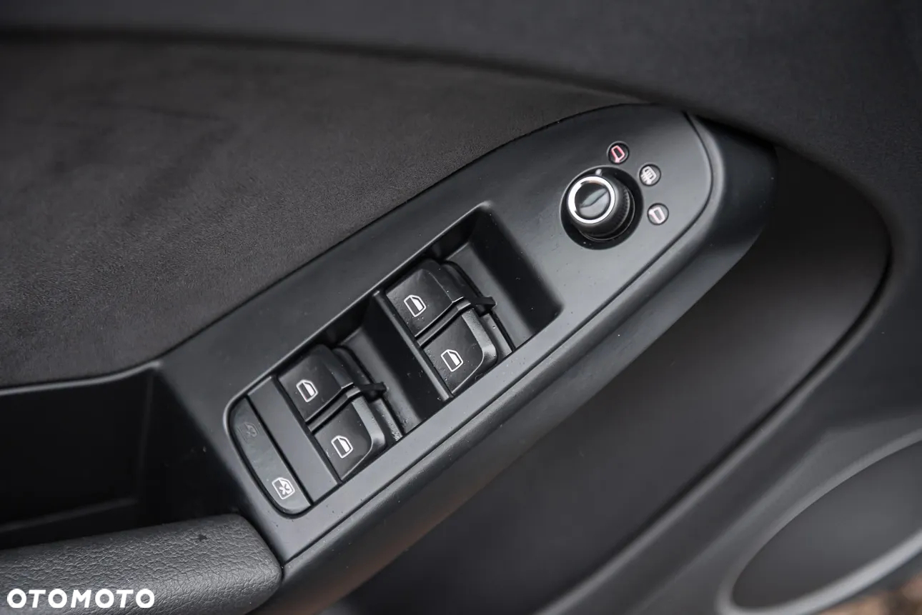 Audi A4 2.0 TFSI Quattro Line S tronic - 16