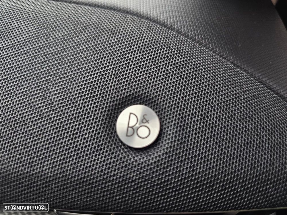 Ford Mustang Mach-E Standard - 45